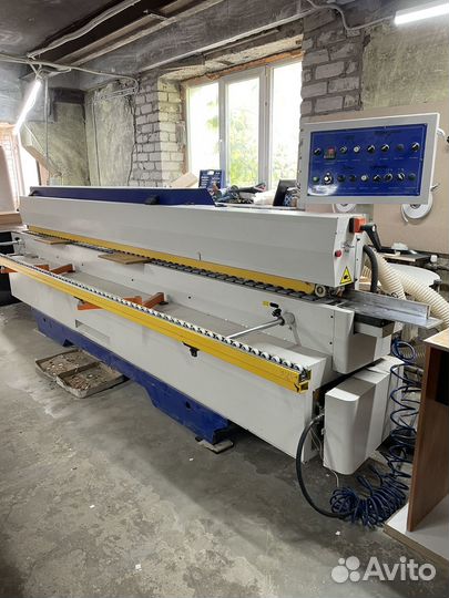 Кромкооблицовочный станок с прифуговкой Filato 530