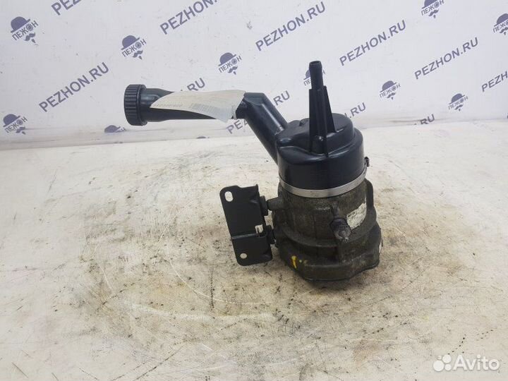 Насос гидроусилителя руля Peugeot 308