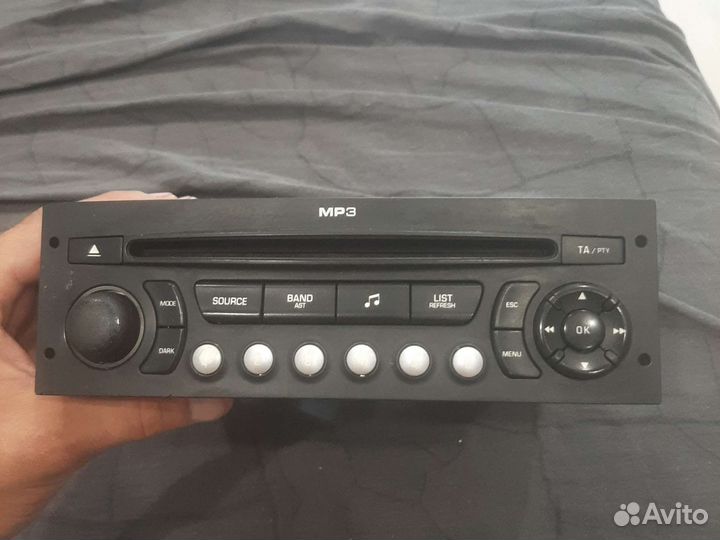 Автомагнитола