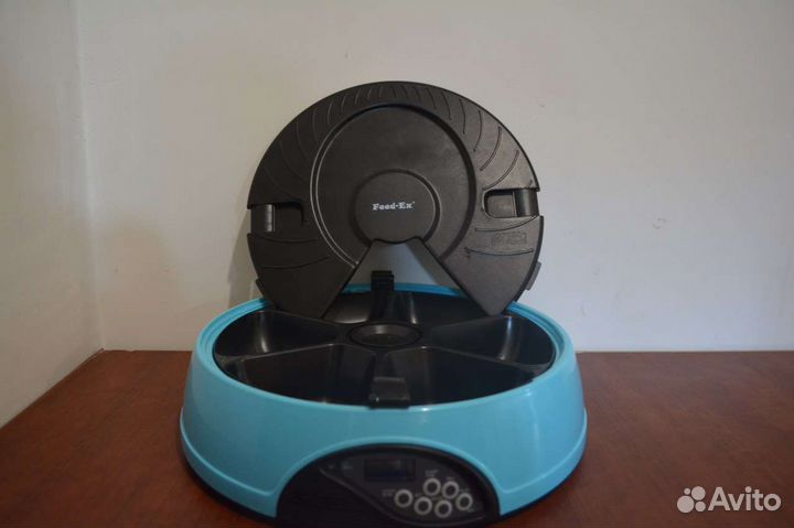 Автоматическая кормушка Feed-Ex