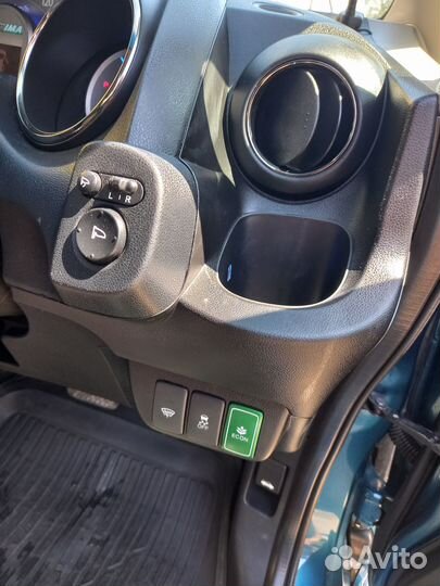 Honda Fit Shuttle 1.3 CVT, 2012, 110 000 км