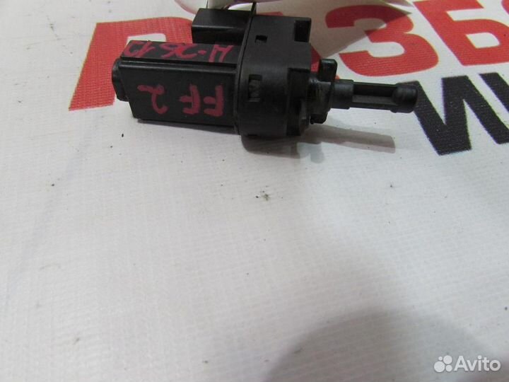 Выключатель концевой для Ford Focus 2 2005-2008г