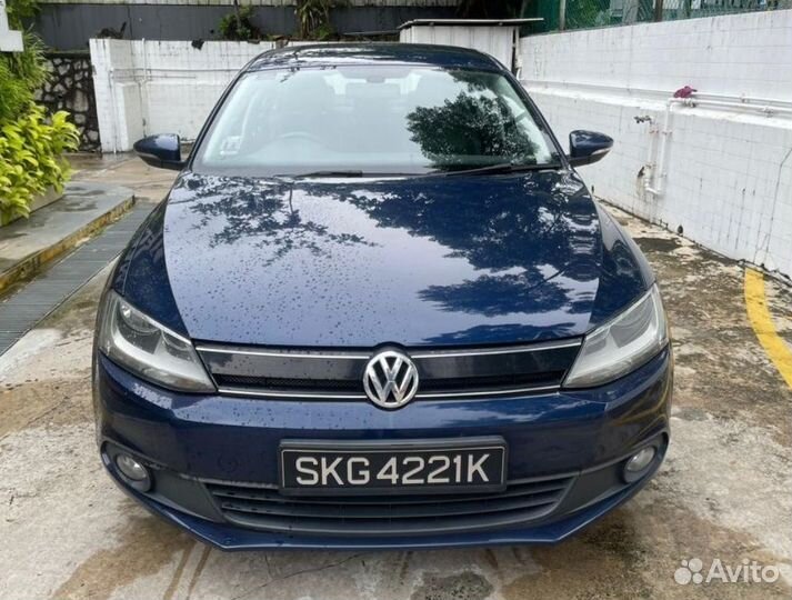 В разборе Volkswagen Jetta 2012г. 1,4л. 160 л/с