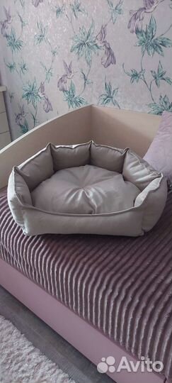 Лежанка для кошек и собак новая