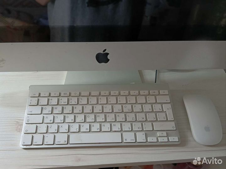 Apple iMac 21.5