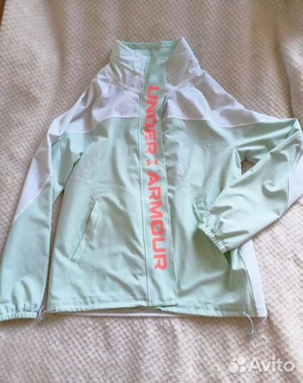 Ветровка under armour