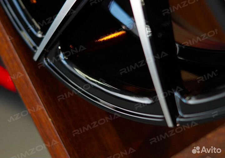 Литые диски R18 на Kia Optima. Арт2314