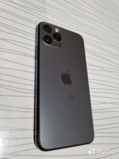 iPhone 11 Pro, 64 ГБ