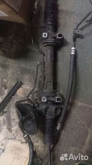 Крепление рейки Рено Меган1