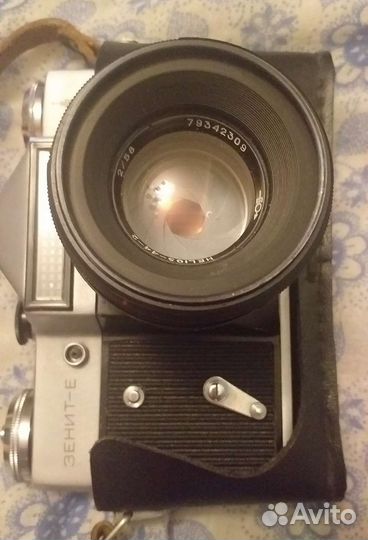 Пленочный фотоаппарат зенит