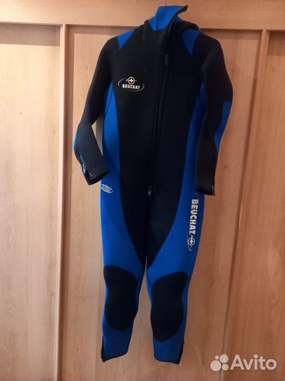 Гидрокостюм для глубоководных погружений