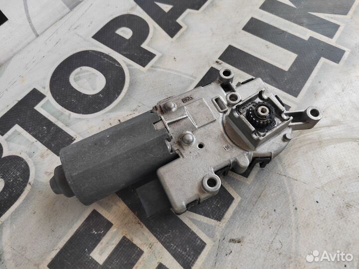 Мотор люка BMW E53