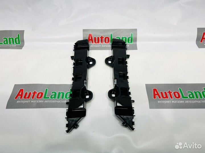 Кронштейн крепления бампера LADA Largus FL