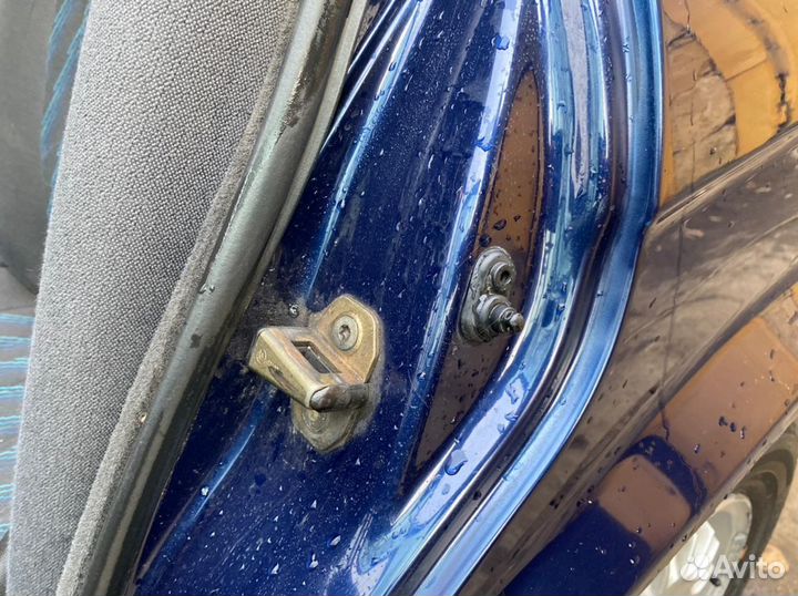 Концевики дверных замков BMW E30