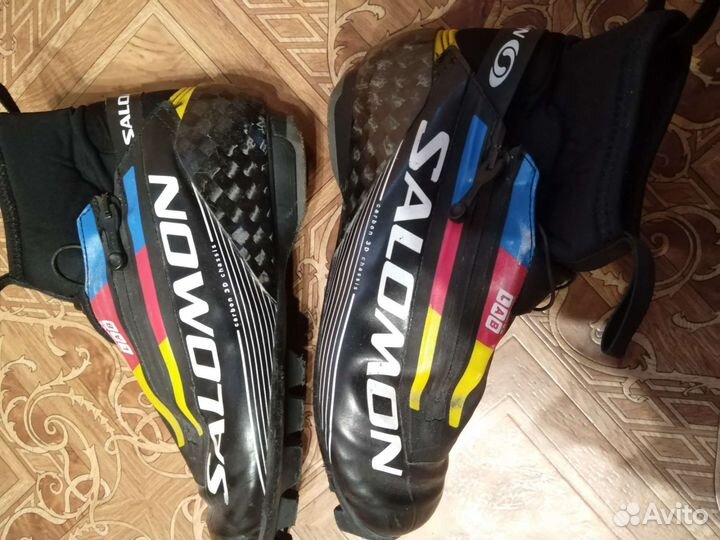 Лыжные ботинки
