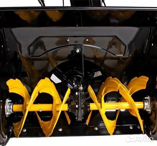 Бензиновый снегоуборщик champion ST 661 ST661