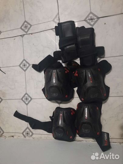 Детские ролики и защита