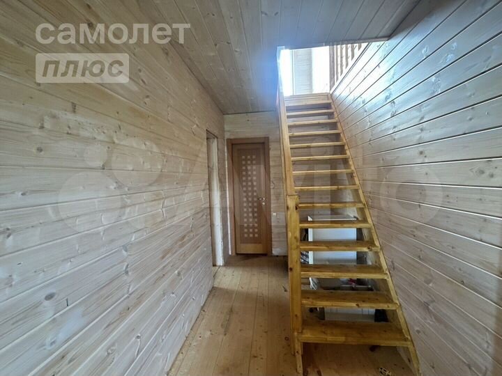 Дача 189 м² на участке 9 сот.