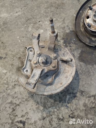Задняя ступица кулак Шевролет Лачетти