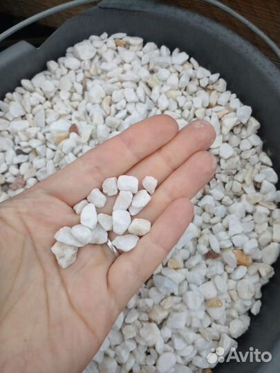 Мраморная крошка в мешках