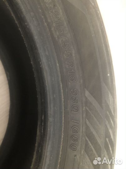 Yokohama Ice Guard IG60 215/55 R16