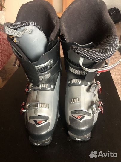 Горные лыжи с ботинками