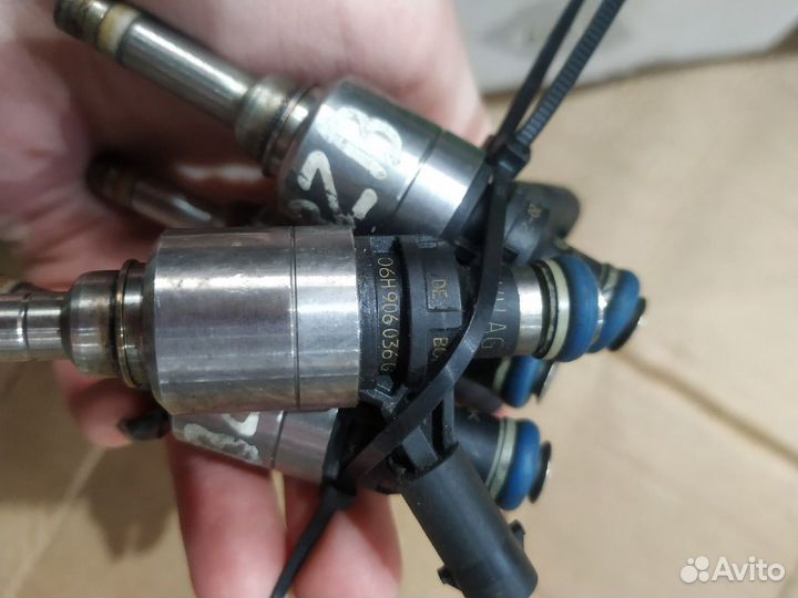 Форсунка топливная VAG 06H906036G 06H906036S