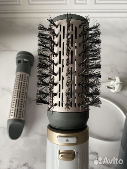 Плойка, фен-щетка, массажер для тела