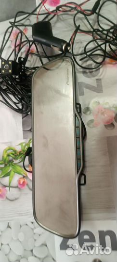 Зеркало с камерой заднего вида, видеорегистратор