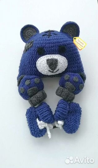 Варежки и шапочка. зимний комплект