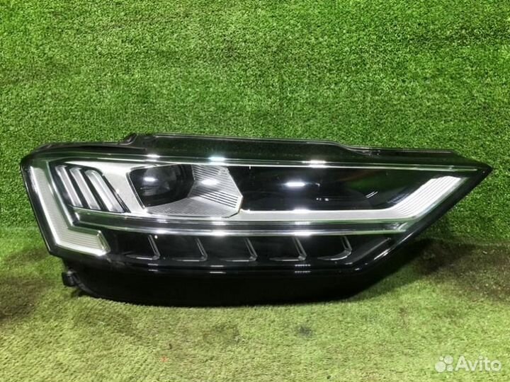 Фара правая Audi A8/S8