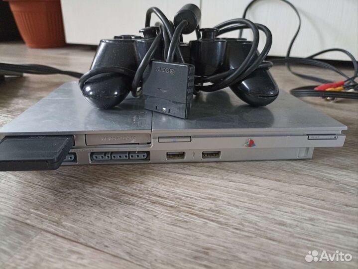 Sony playstation 2 slim