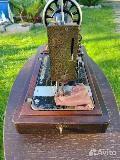 Швейная машинка зингер Singer zinger