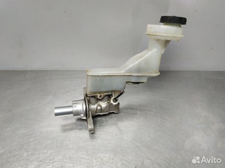 Главный тормозной цилиндр Nissan X-Trail T31