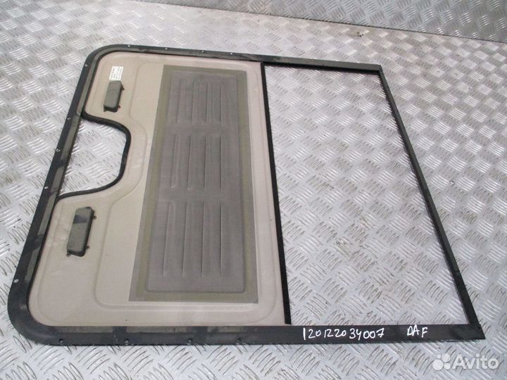 Шторка солнцезащитная DAF 1846023