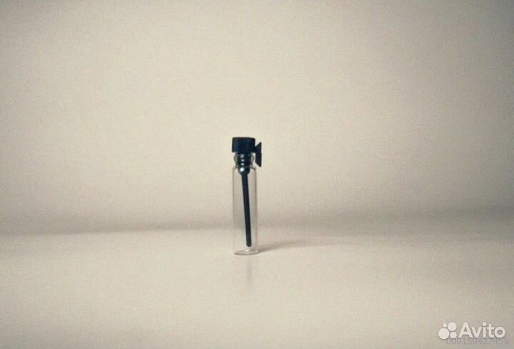 Фиолки 1000 шт палета, черная крышка