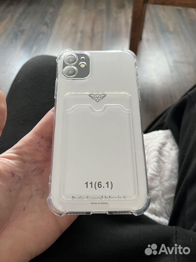 Чехол на iPhone