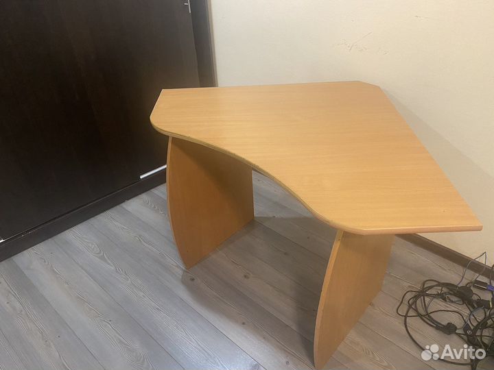 Компьютерный стол бу