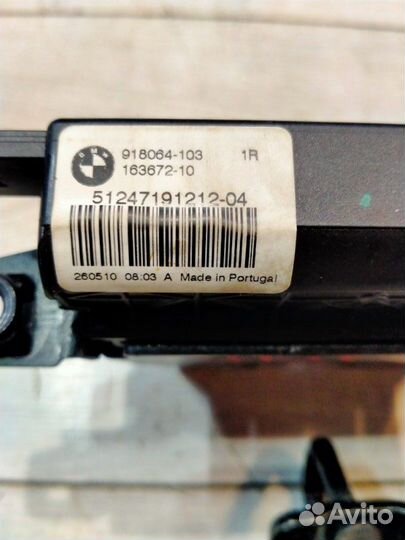 Замок крышки багажника Bmw 528I F10 N52B30 06.2010