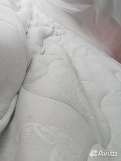 Матрас 160х200 бу