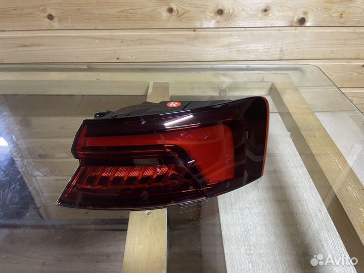 Фонарь правый внешний на Audi A5 F5