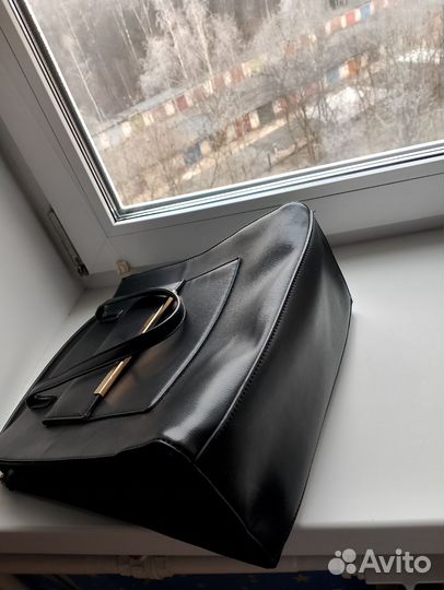 Женская черная сумка