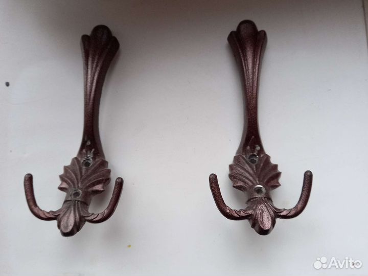 Крючки для одежды