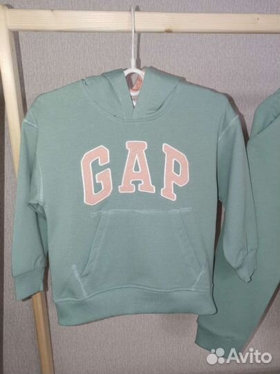 Костюм новый GAP 92-116рр