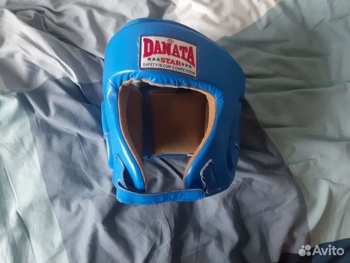 Боксерский шлем