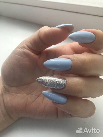 Модель на маникюр 500