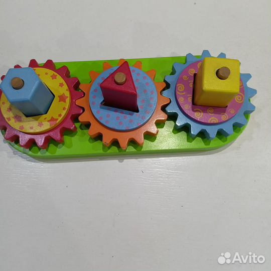 Игрушки развивашки