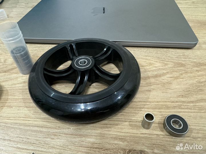 Колеса D65мм и D145мм