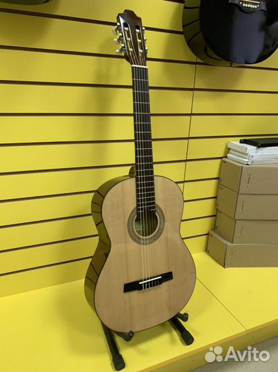 Гитара классическая гитара