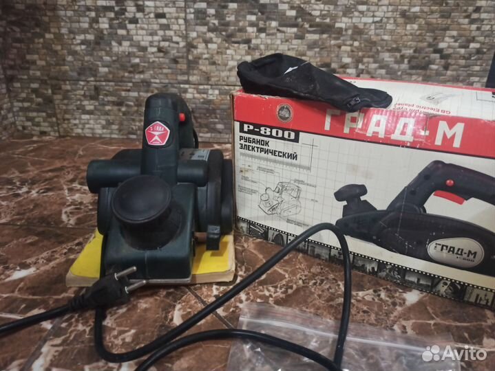 Рубанок электрический Град-М Р-800